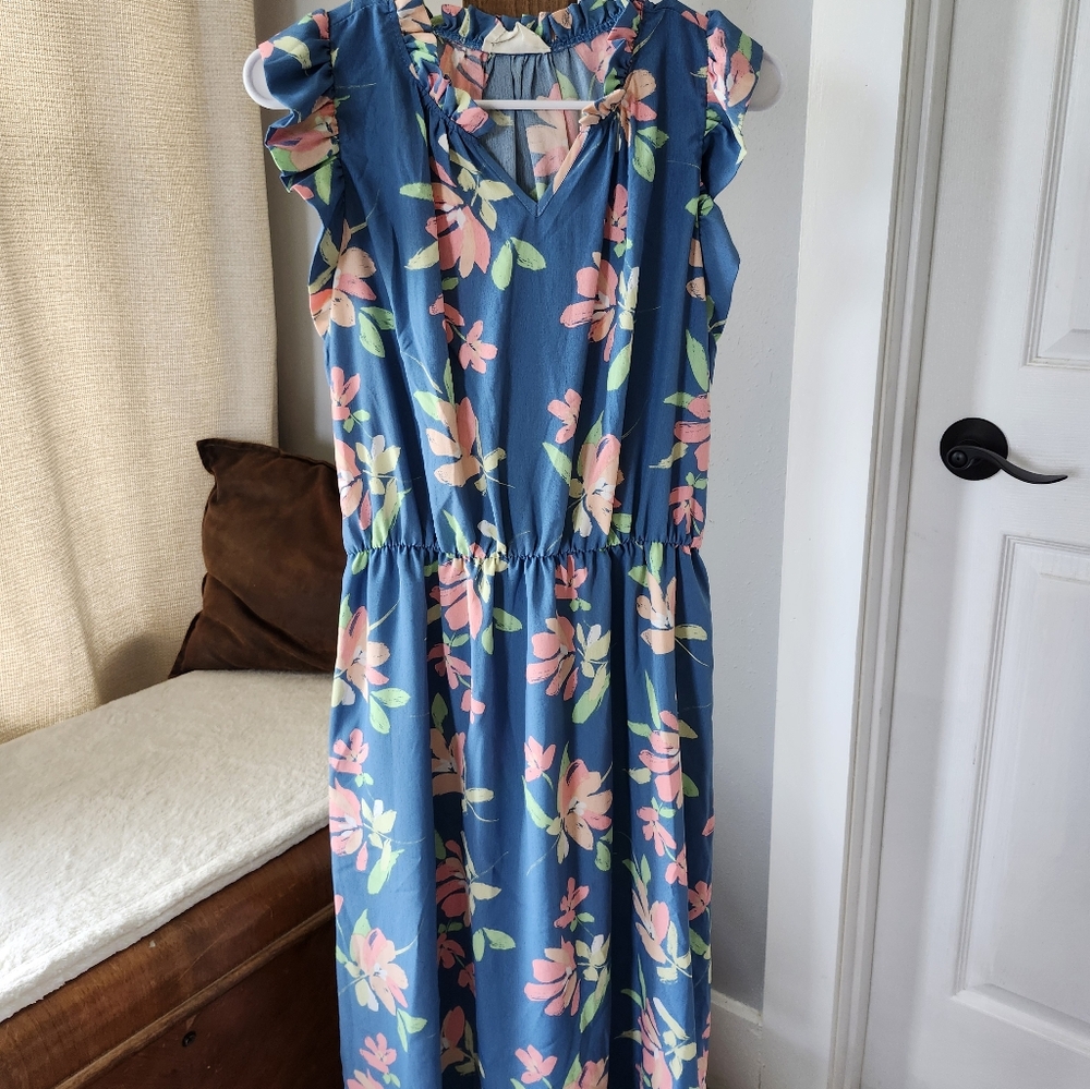 Like New Les Amis Floral Midi Dress, Size L